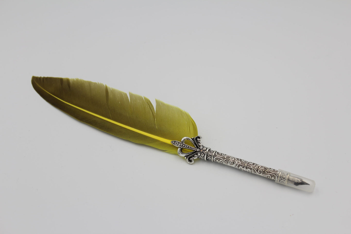 Fjäderpenna antiksilver, med sex stift