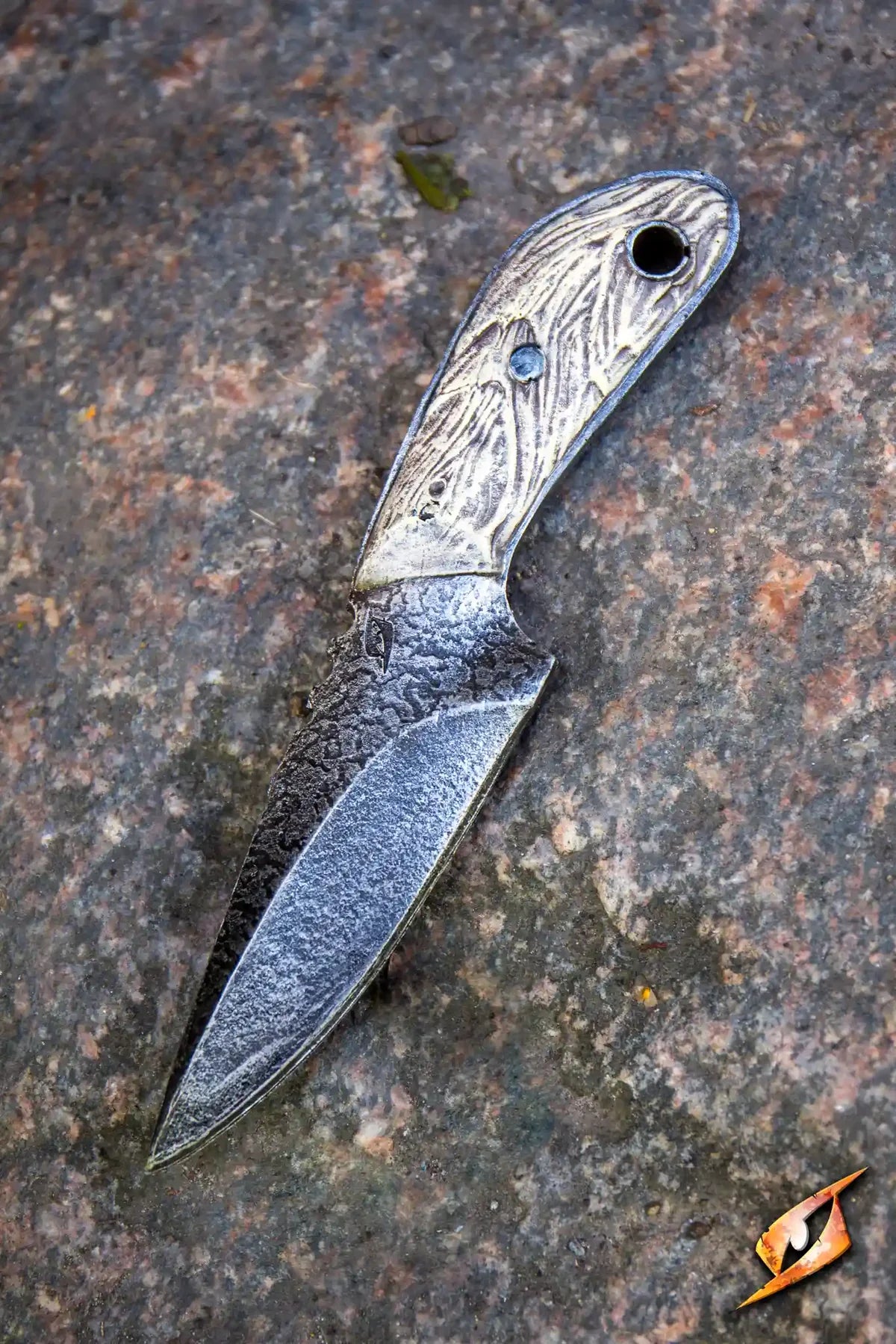 Trapper's Knife - Epic Amoury