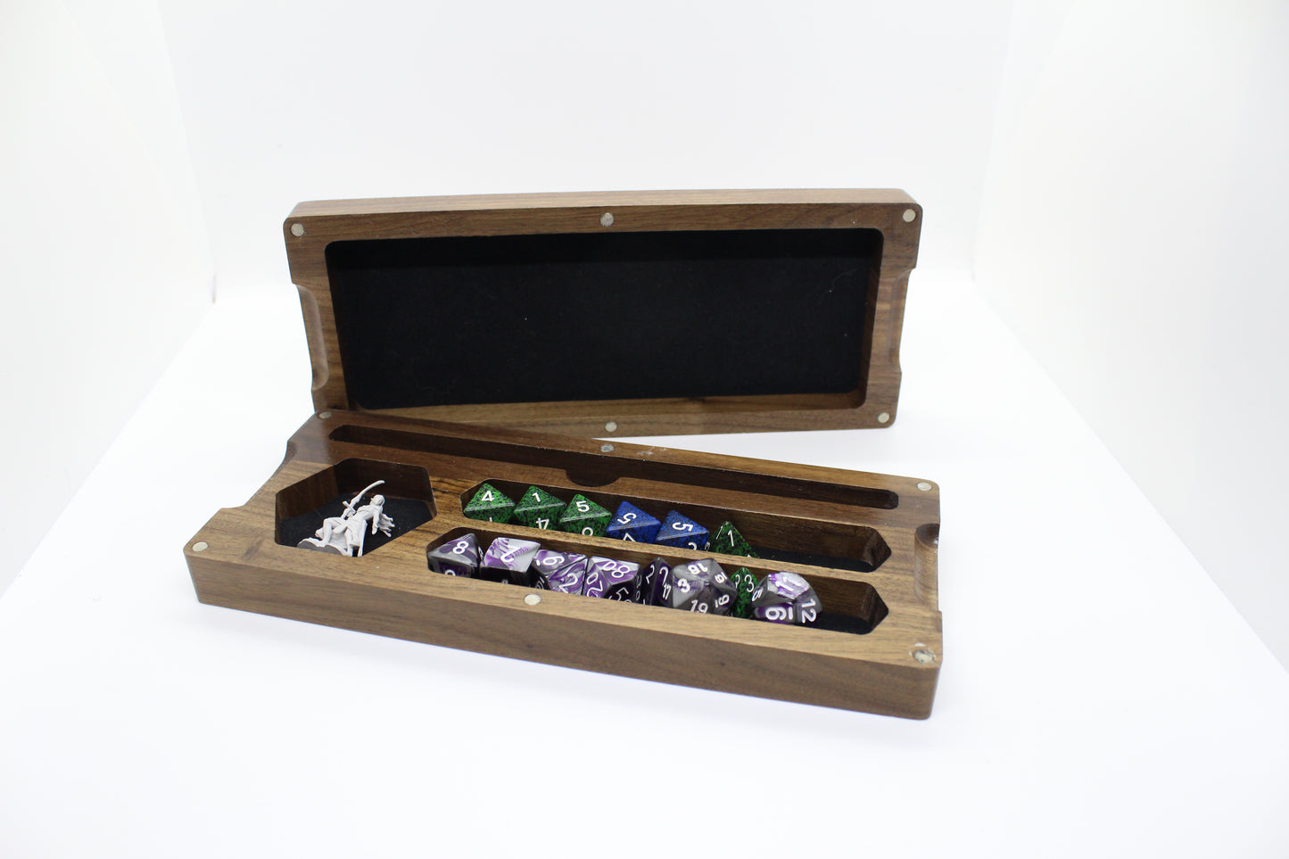 Dice Vault - Trälåda till Rollspel