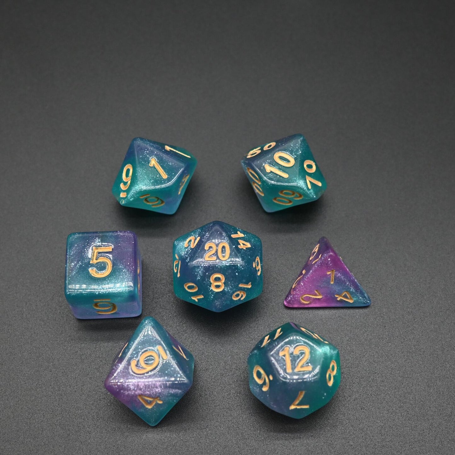 Twin Colour Starry Series - RPG-set med 7 tärningar
